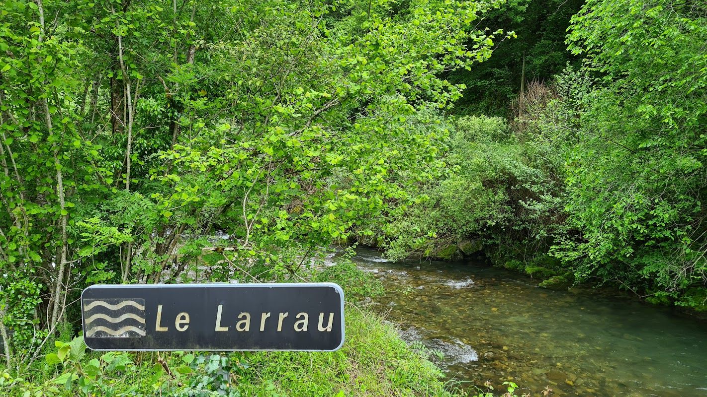 riviere le larrau