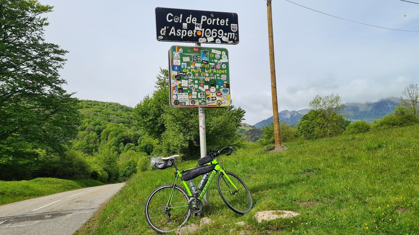 col portet d aspet panneau